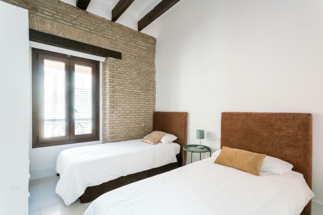 Almazen Apartamentos, Arrayan 23 เซบีญา ภายนอก รูปภาพ